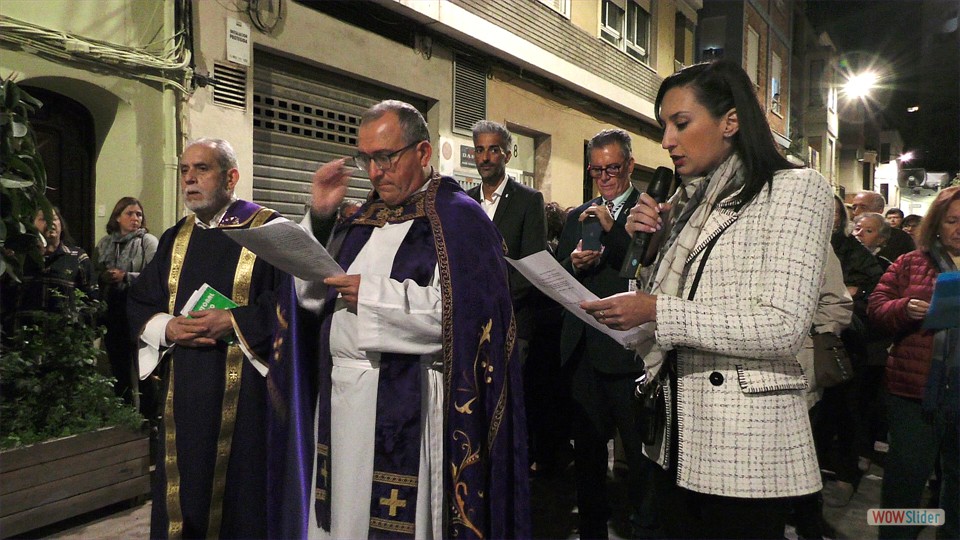 11980002.00_40_37_32.Imagen fija027