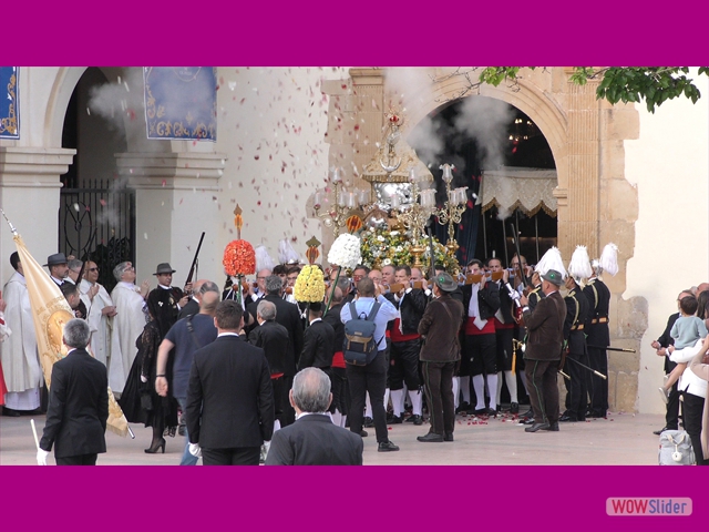 25-12050001.00_02_27_38.Imagen fija006