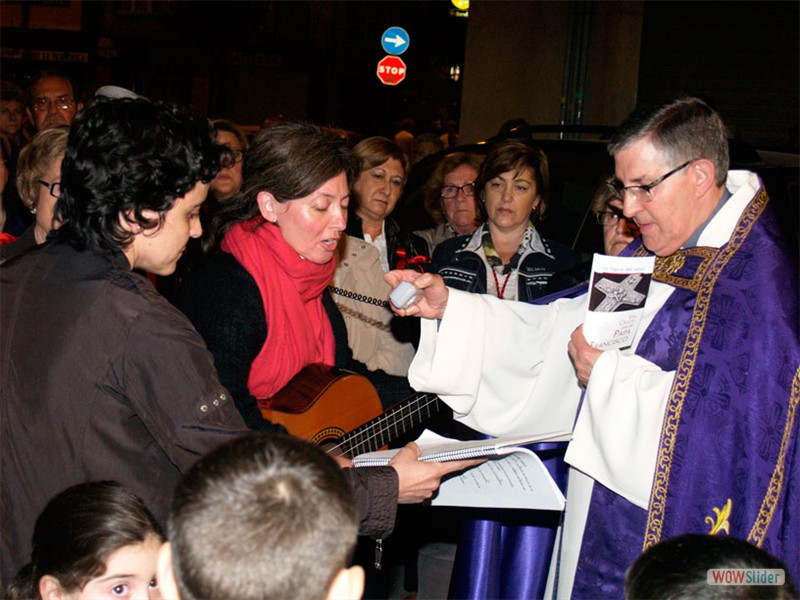 Viacrucis-itinerante-14